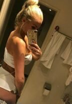 New Sexy Nadia Czech Escort Striptease Squirting Kissing Dubai