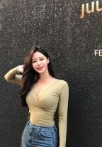 Full Girlfriend Experience Escort Camilla Hong Kong